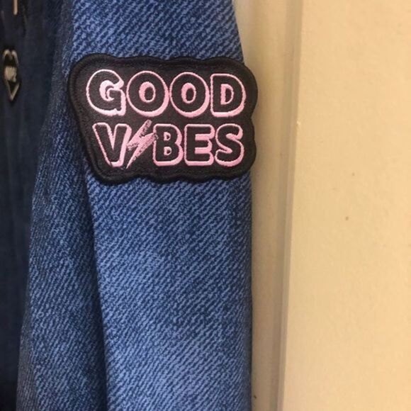 Vintage Guess Denim Track Jacket with Various 80’s Vibe Patches Size Medium - Picture 5 of 6